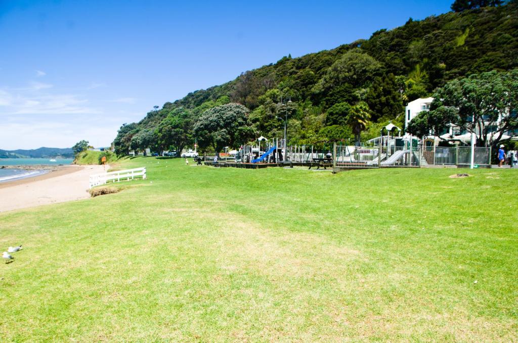 Bay Sands Seafront Studios Paihia Exterior photo